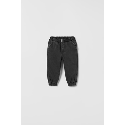 자라 Zara JOGGER JEANS WITH APPLIQUEE