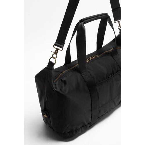 자라 Zara TECHNICAL DUFFLE BAG