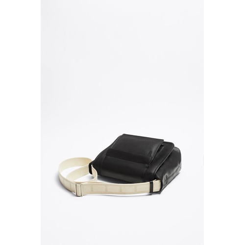 자라 Zara LEATHER CROSSBODY BAG