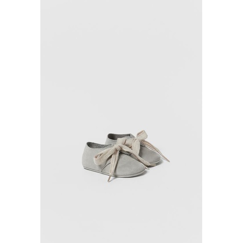 자라 Zara MINI/ BOW LEATHER SHOES