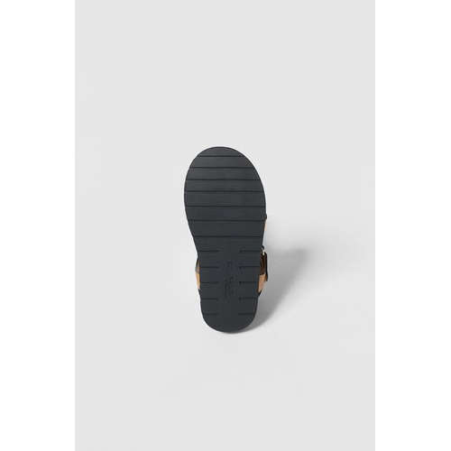 자라 Zara BABY/ CHUNKY SOLE FISHERMAN SANDALS