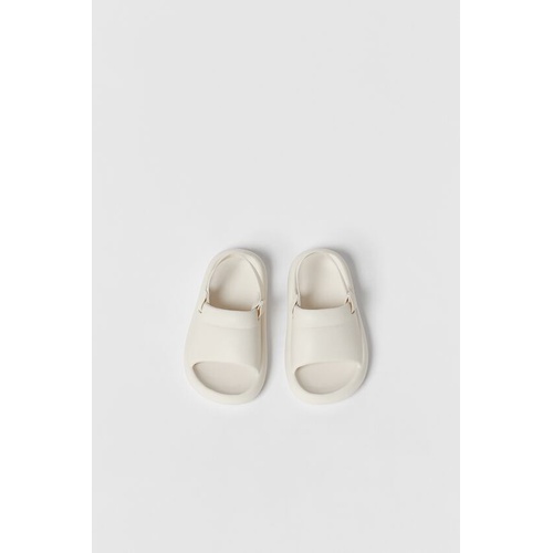 자라 Zara BABY/ MONOCHROMATIC RUBBERIZED SANDALS