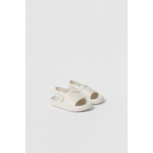 자라 Zara BABY/ MONOCHROMATIC RUBBERIZED SANDALS