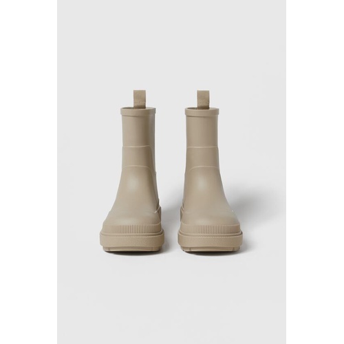 자라 Zara KIDS/ MONOCHROMATIC RAINBOOT