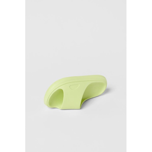 자라 Zara KIDS/ MONOCHROMATIC POOL SLIDES