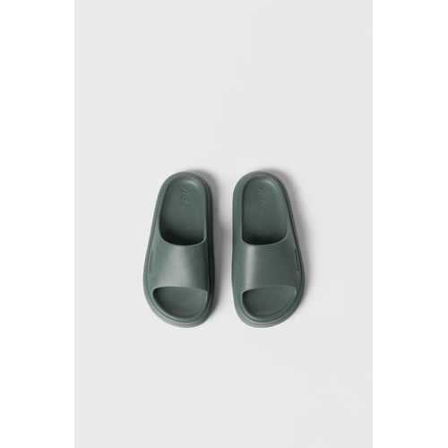 자라 Zara KIDS/ MONOCHROMATIC POOL SLIDES