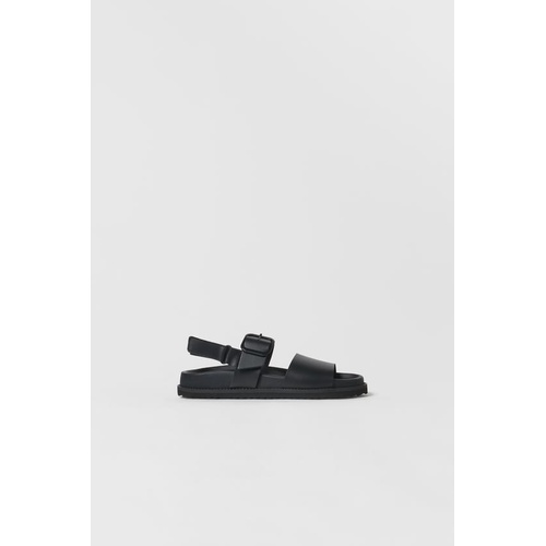 자라 Zara KIDS/ LEATHER SANDALS WITH BUCKLES