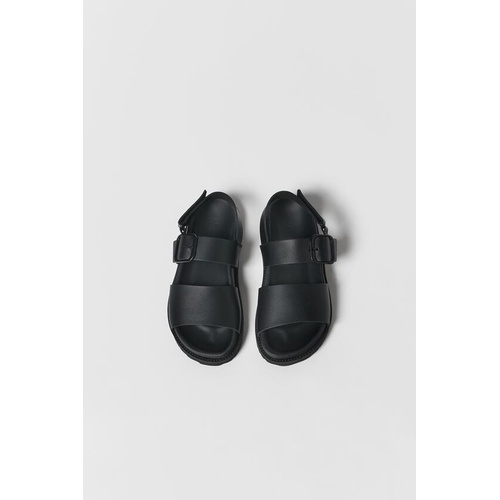 자라 Zara KIDS/ LEATHER SANDALS WITH BUCKLES