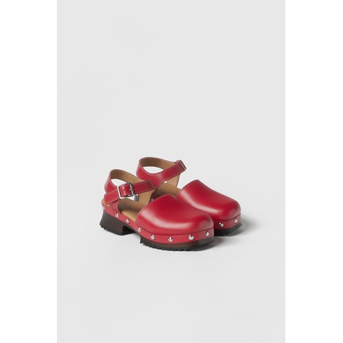 자라 Zara KIDS/ STUDDED LEATHER CLOGS