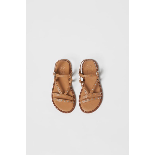 자라 Zara KIDS/ STUDDED LEATHER SANDALS