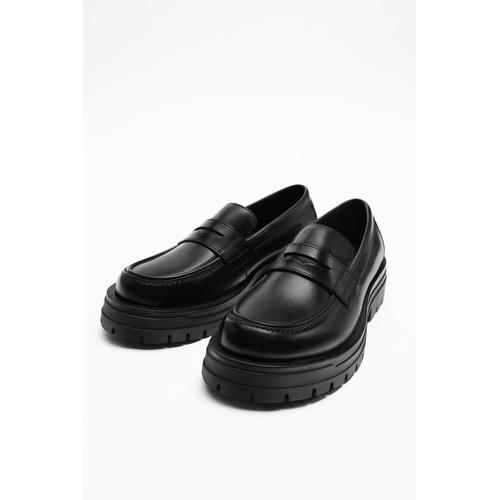 자라 Zara CHUNKY LEATHER LOAFERS