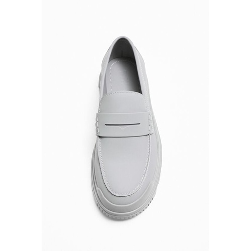 자라 Zara RUBBERIZED LOAFERS