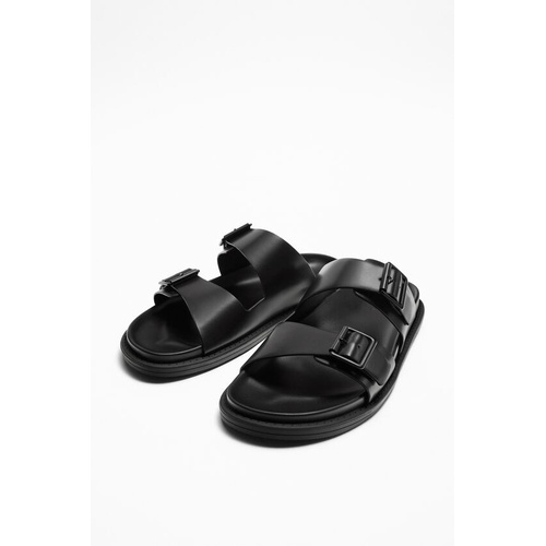 자라 Zara BUCKLED SANDALS