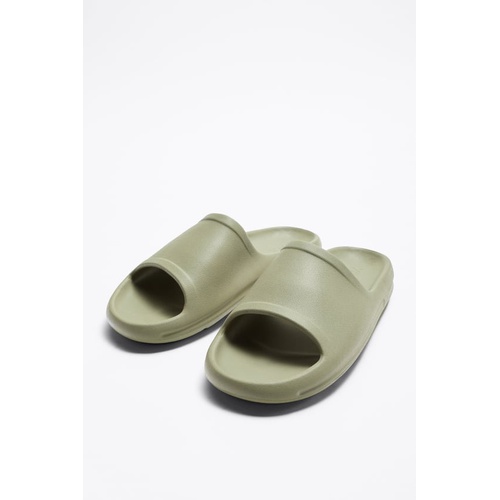 자라 Zara VOLUMINOUS SANDALS