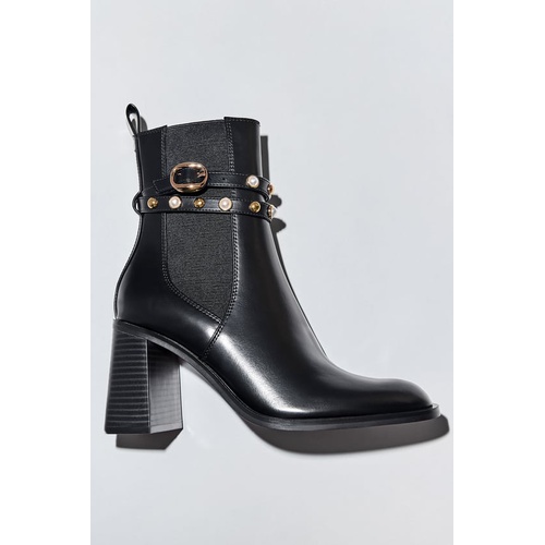 자라 Zara PEARL BLOCK HEEL ANKLE BOOTS