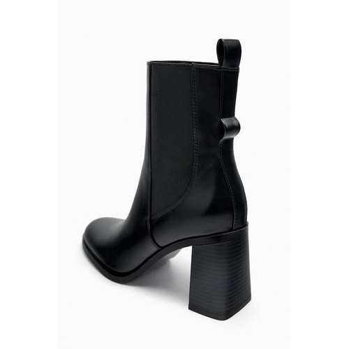 자라 Zara PEARL BLOCK HEEL ANKLE BOOTS