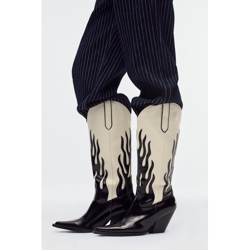 자라 Zara MID-CALF CONTRASTING FLAME COWBOY BOOTS