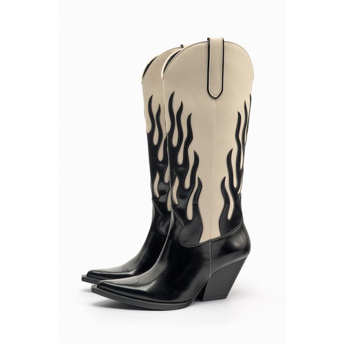 자라 Zara MID-CALF CONTRASTING FLAME COWBOY BOOTS