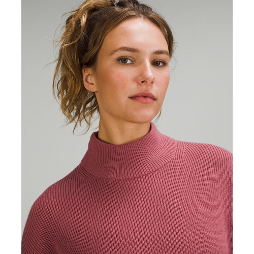 룰루레몬 Lululemon Merino Wool-Blend Ribbed Turtleneck Sweater