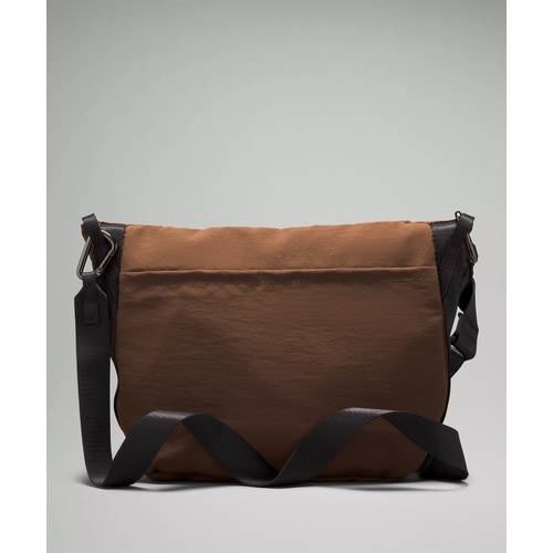 룰루레몬 Lululemon Clean Lines Crossbody Bag 2.8L