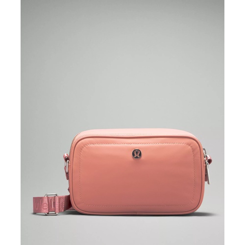 룰루레몬 Lululemon Crossbody Camera Bag 2L