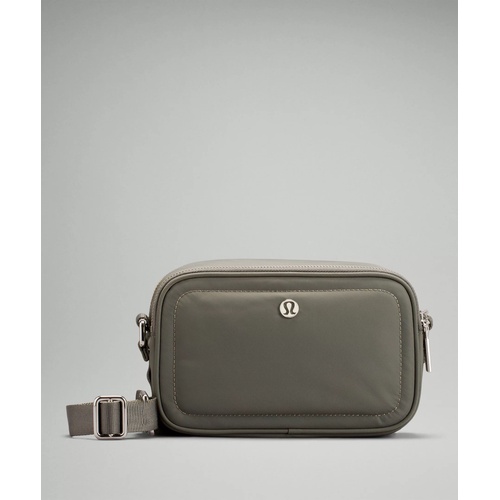 룰루레몬 Lululemon Crossbody Camera Bag 2L