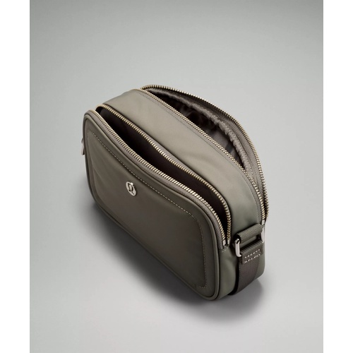 룰루레몬 Lululemon Crossbody Camera Bag 2L