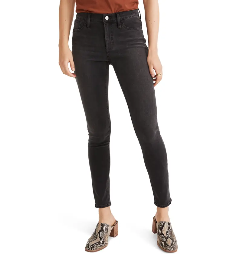 Madewell Roadtripper 9-Inch Mid-Rise Jeans_ASHMONT